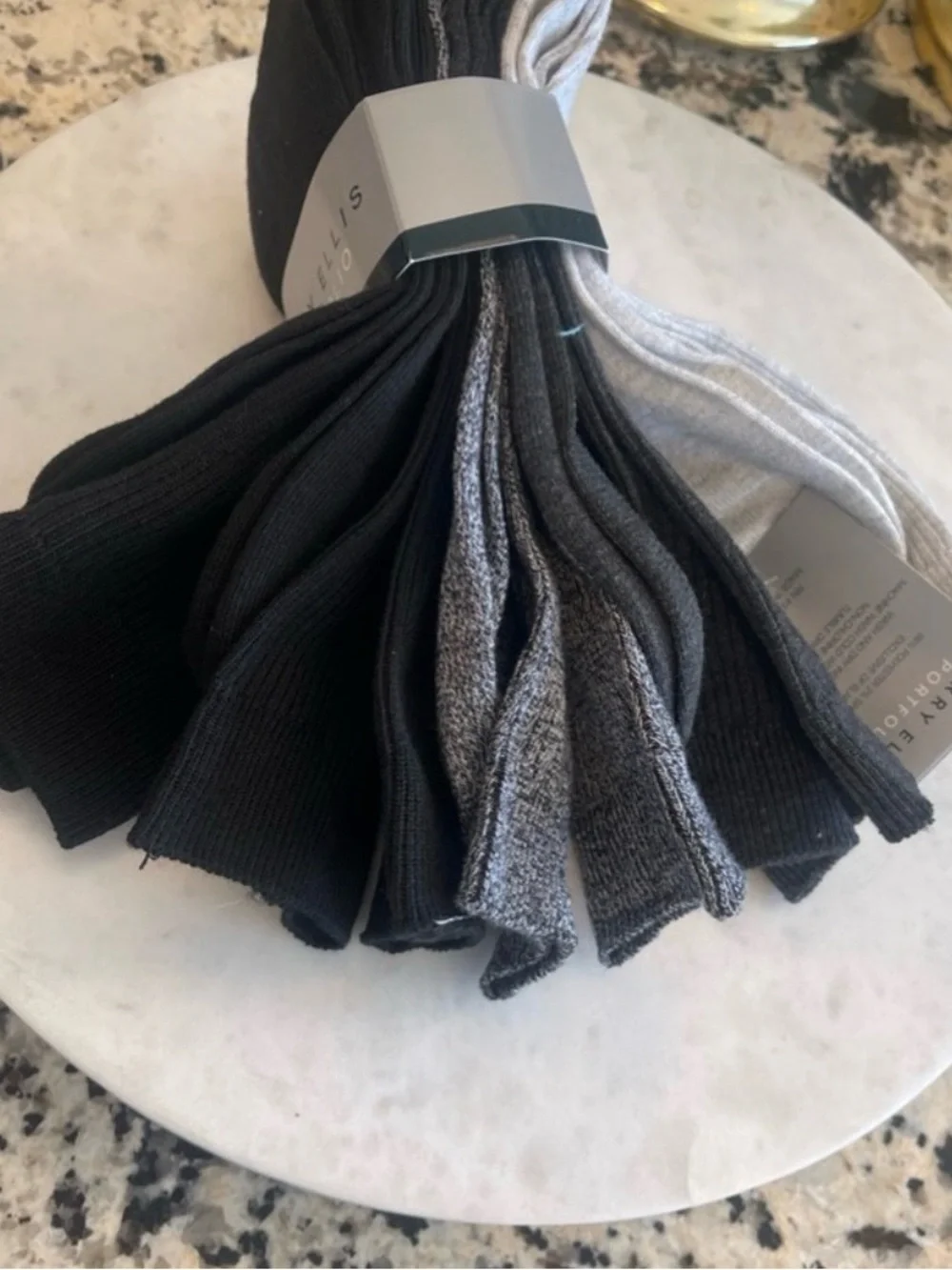 Perry Ellis Portfolio Men's 5 Pair Dress/Casual Socks Micro poly blend 7-12
